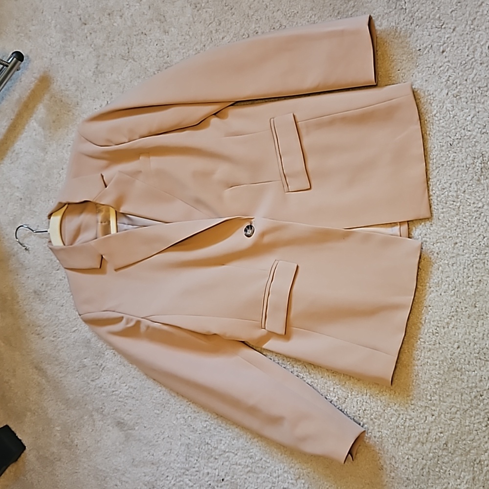 Loose blazer